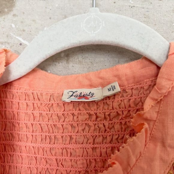 Faherty Honokaia Smocked 100% Linen Blouse - Picture 4 of 5